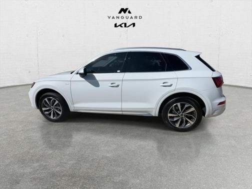 2022 Audi Q5 45 S line Premium