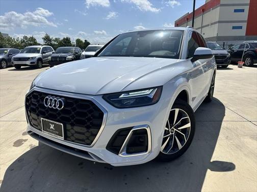2022 Audi Q5 45 S line Premium