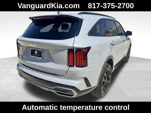 2022 Kia Sorento SX