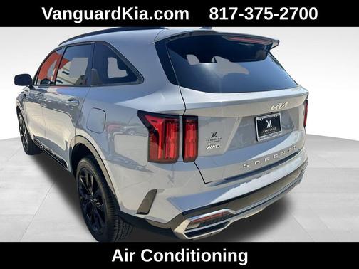 2022 Kia Sorento SX