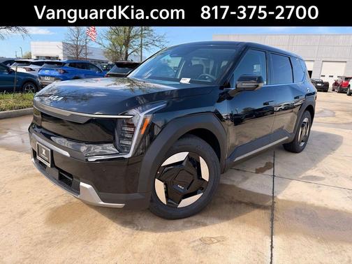 Ebony Black 2026 Kia EV9 Light Long Range