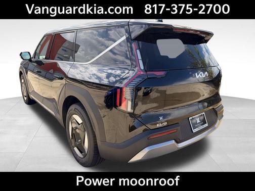 2026 Kia EV9 Light Long Range