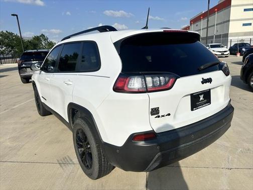 2023 Jeep Cherokee Altitude