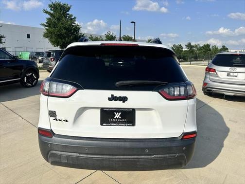 2023 Jeep Cherokee Altitude