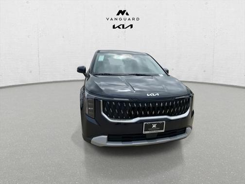 2025 Kia Carnival LX