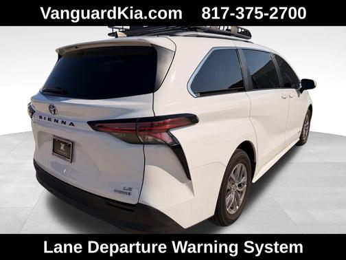 2021 Toyota Sienna LE