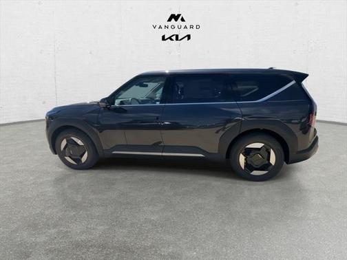 2026 Kia EV9 Light Long Range