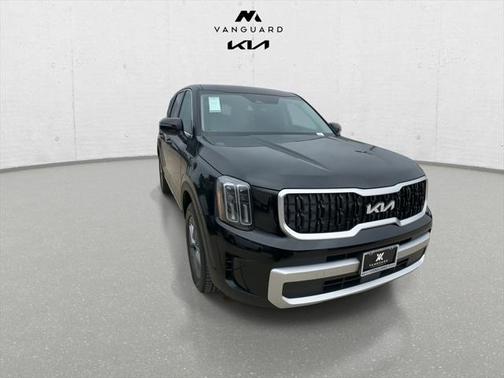 2025 Kia Telluride LX