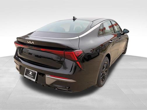 2026 Kia K5 LXS FWD