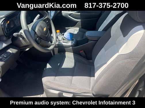 Mosaic Black Metallic 2024 Chevrolet Trax LS