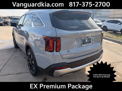 Wolf Gray 2026 Kia Sorento EX