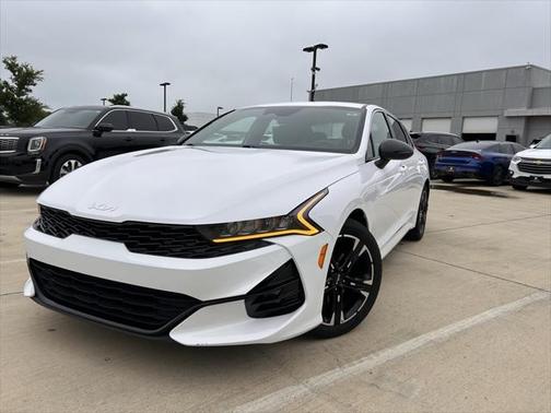 2022 Kia K5 GT-Line