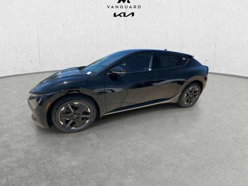 2025 Kia EV6 Wind