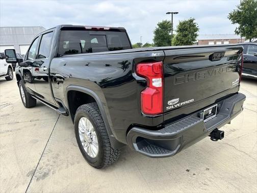 2022 Chevrolet Silverado 2500 High Country