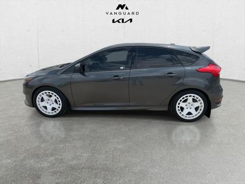 2016 Ford Focus ST