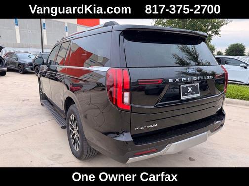 AGATE BLACK METALLIC 2025 Ford Expedition Max Platinum