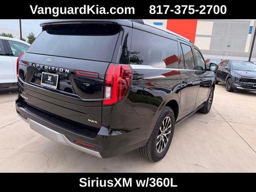 AGATE BLACK METALLIC 2025 Ford Expedition Max Platinum
