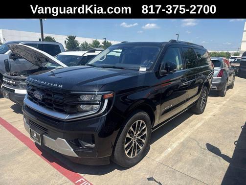Black Metallic 2025 Ford Expedition Max Platinum