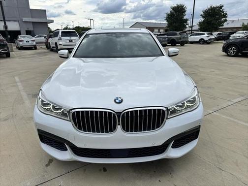 2016 BMW 750 i xDrive