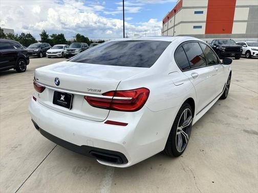2016 BMW 750 i xDrive