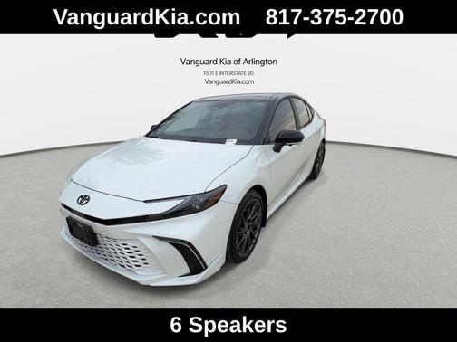 Wind Chill Pearl w/Midnight Black Metallic Roof 2026 Toyota Camry XSE