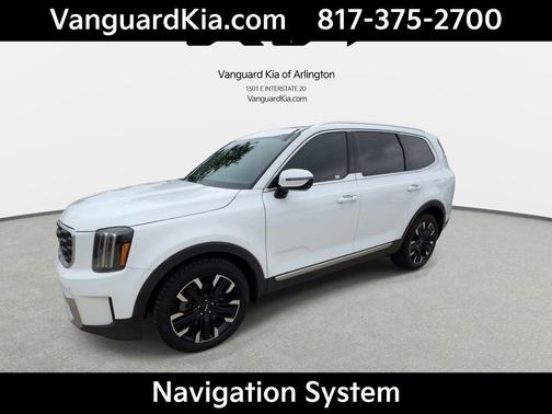 Glacial White Pearl 2024 Kia Telluride SX