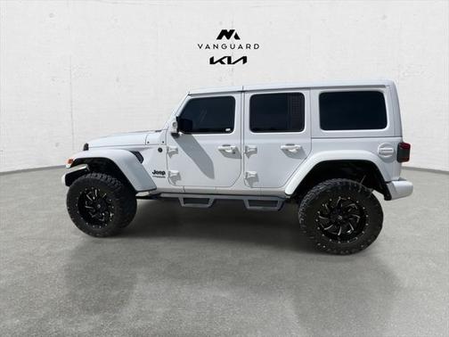2022 Jeep Wrangler Unlimited Sahara