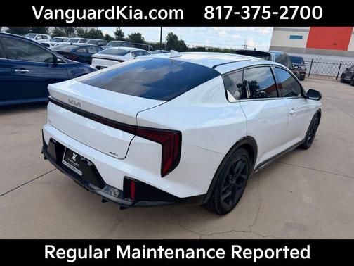Snow White Pearl 2025 Kia K4 GT-Line Turbo