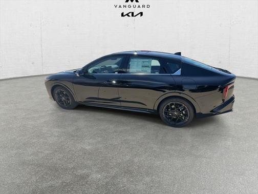 2025 Kia K4 GT-Line Turbo