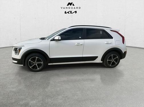 2025 Kia Niro EX