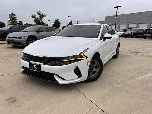 2022 Kia K5 LXS