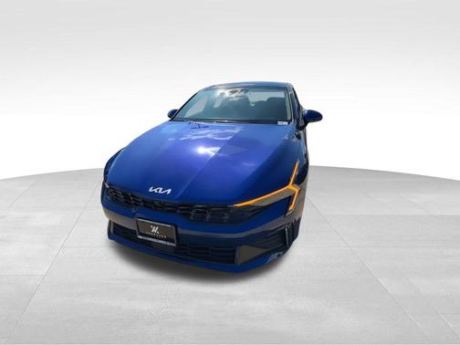 2025 Kia K5 EX