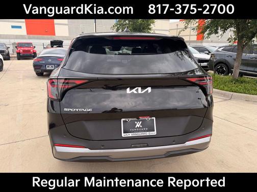 Ebony Black 2026 Kia Sportage LX