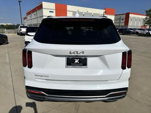 2023 Kia Sorento S