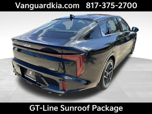 2025 Kia K4 GT-Line