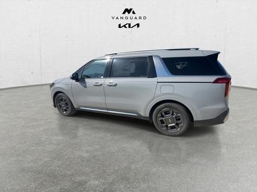 2025 Kia Carnival SX