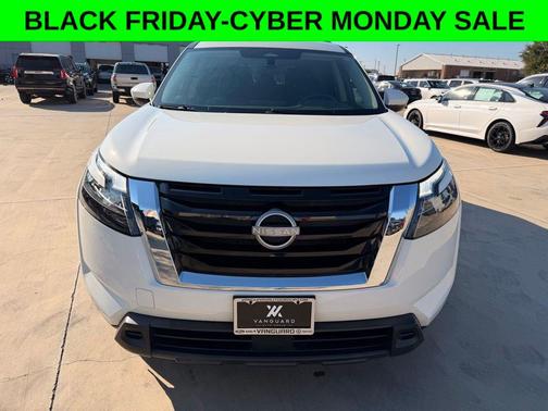 2024 Nissan Pathfinder SV FWD