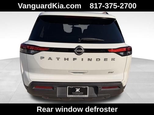 2024 Nissan Pathfinder SV FWD