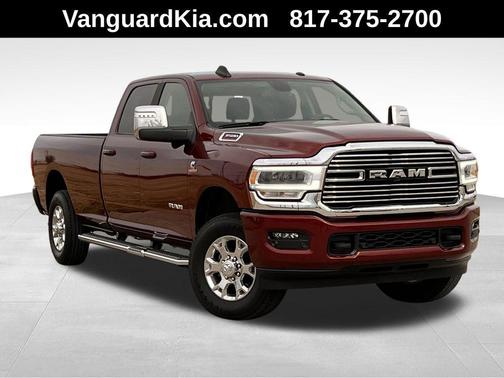 2024 RAM 3500 Laramie Crew Cab 4x4 8' Box