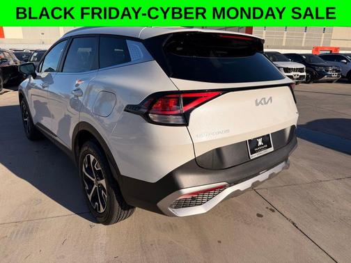 2023 Kia Sportage Hybrid EX