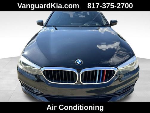 2019 BMW 530 530i