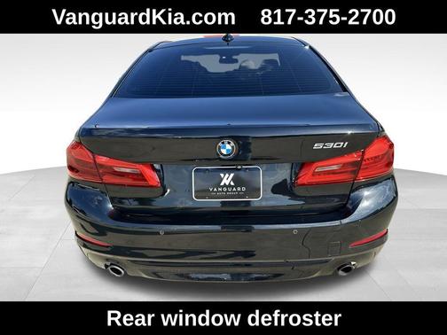 2019 BMW 530 530i