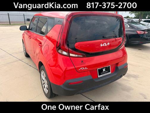 Inferno Red 2022 Kia Soul LX