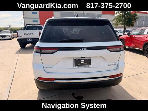 Bright White Clearcoat 2023 Jeep Grand Cherokee Limited