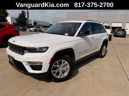 Bright White Clearcoat 2023 Jeep Grand Cherokee Limited