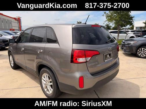 Titanium Silver 2015 Kia Sorento LX