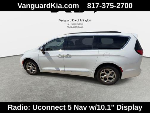 Bright White Clearcoat 2023 Chrysler Pacifica Limited