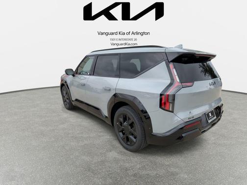 Wolf Gray 2026 Kia EV9 Land