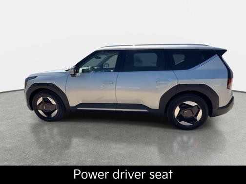 Ivory Silver 2026 Kia EV9 Wind