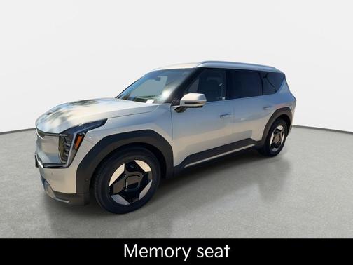 Ivory Silver 2026 Kia EV9 Wind
